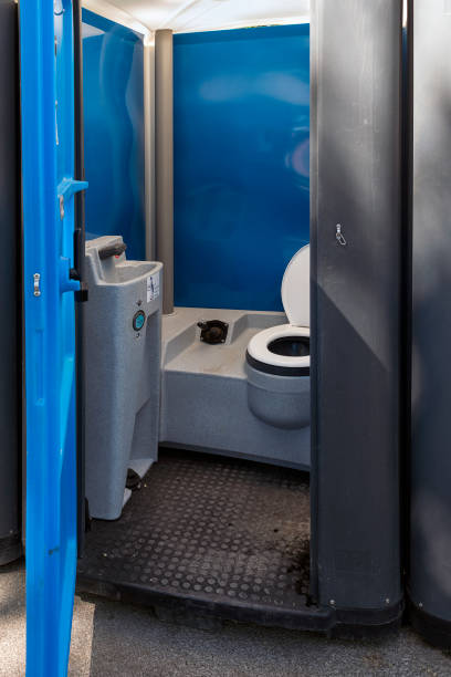 Portable Toilet Options We Offer in Sparks, GA